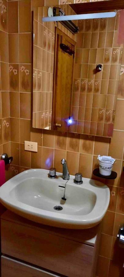 Alojamiento Entero Con Piscina Y Jardin. Ourense Esterno foto