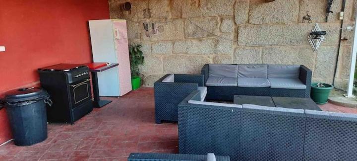 Alojamiento Entero Con Piscina Y Jardin. Ourense Esterno foto